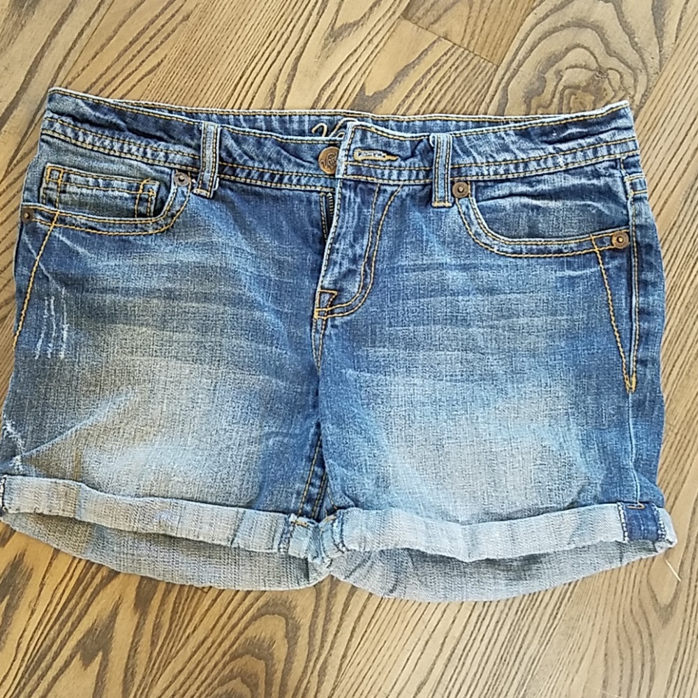 Vanity Jean shorts